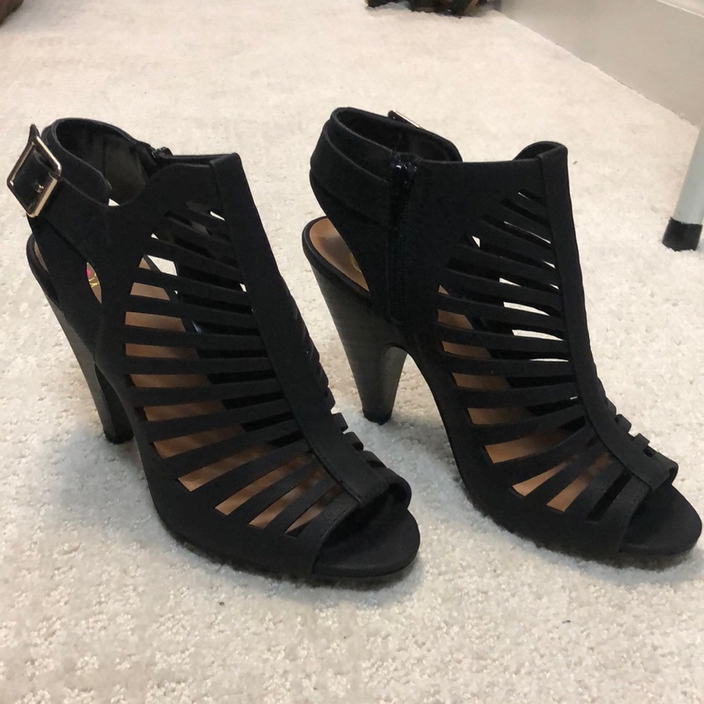 New, 4” heel